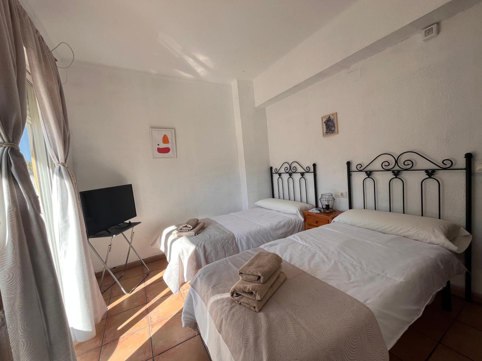 Hotel Espadan Azuébar エクステリア 写真